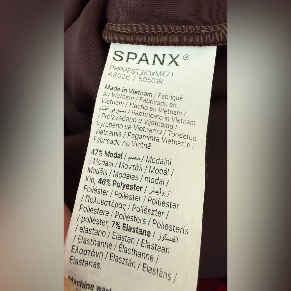 Spanx Air Essentials Soft Stretch Turtleneck Tuni… - image 5